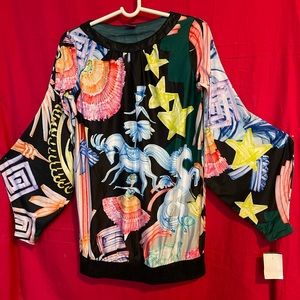 Save the queen italian designer top 375$